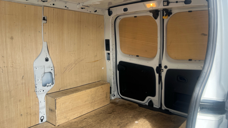 Renault Trafic Swb Diesel SL28 Blue dCi 130 Business Van